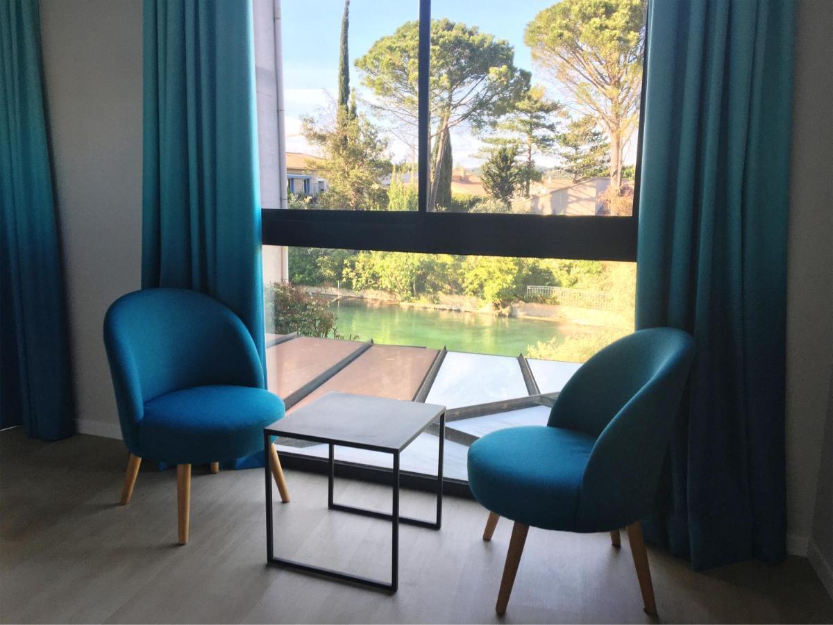 Hotel Cantosorgue LʼIsle-sur-la-Sorgue Екстериор снимка